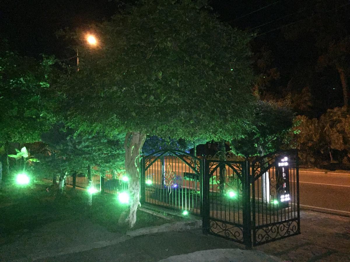 Hotel Estonia Two Kobuleti ภายนอก รูปภาพ